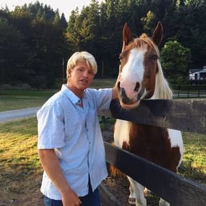 Meet your Posher, Gavin